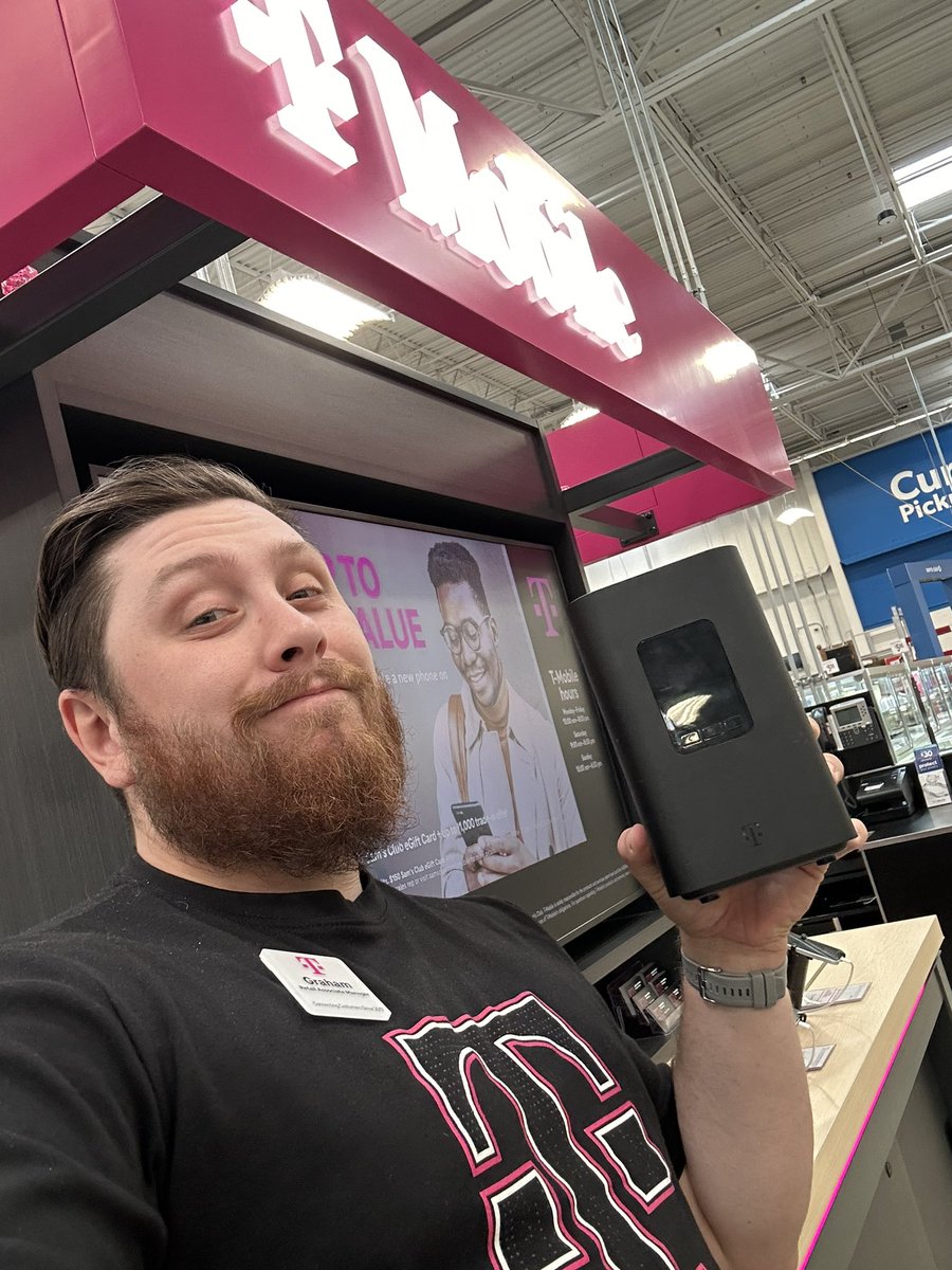 MorrisonGraham7's tweet image. Three things in life are certain. 
Death, taxes, and saving a ton of money when you come see us in Sam’s Club and switch to @TMobile #3B70 #TMobile #Uncarrier #5GForAll #Magenta #TMobileTuesday