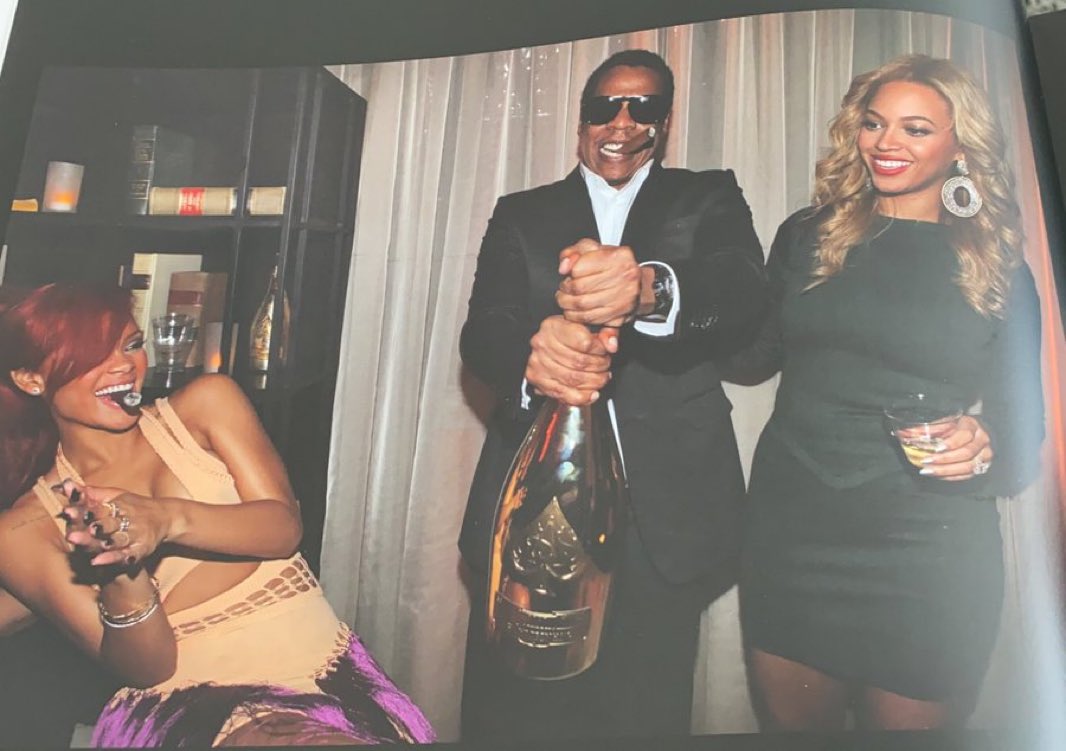 kattkaller's tweet photo. me with my young turnt auntie and her ugly cheating husband https://t.co/7e56P8L82t