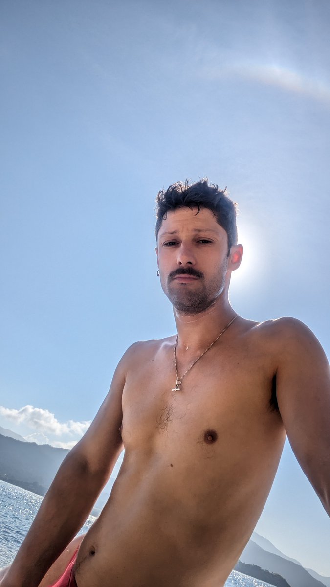 Adam Eyadam tweet media