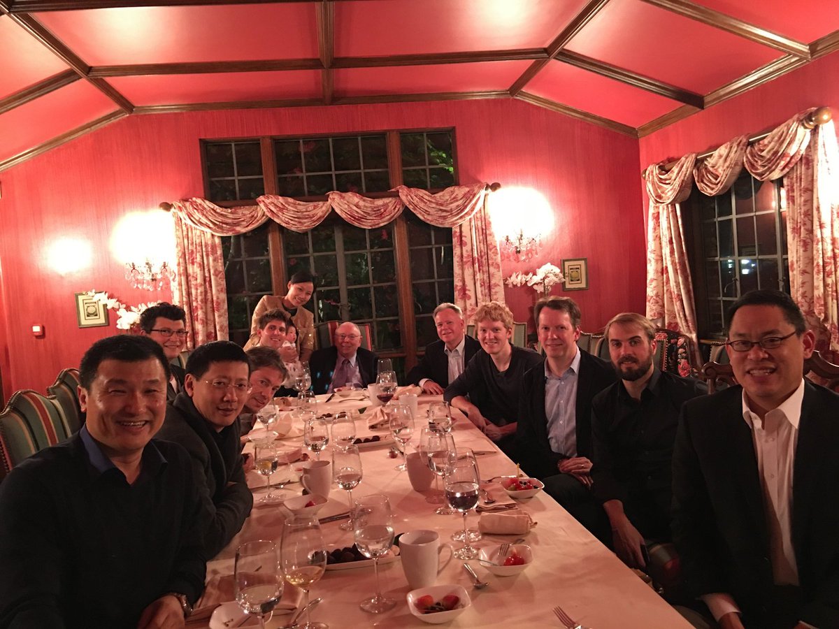 Charlie Munger:

"I regard the amount of brainpower going into money management as a national scandal.

We have armies of people with advanced degrees in physics and math in various hedge funds and private-equity funds trying to outsmart the market."

infoproc.blogspot.com/2008/03/charli…