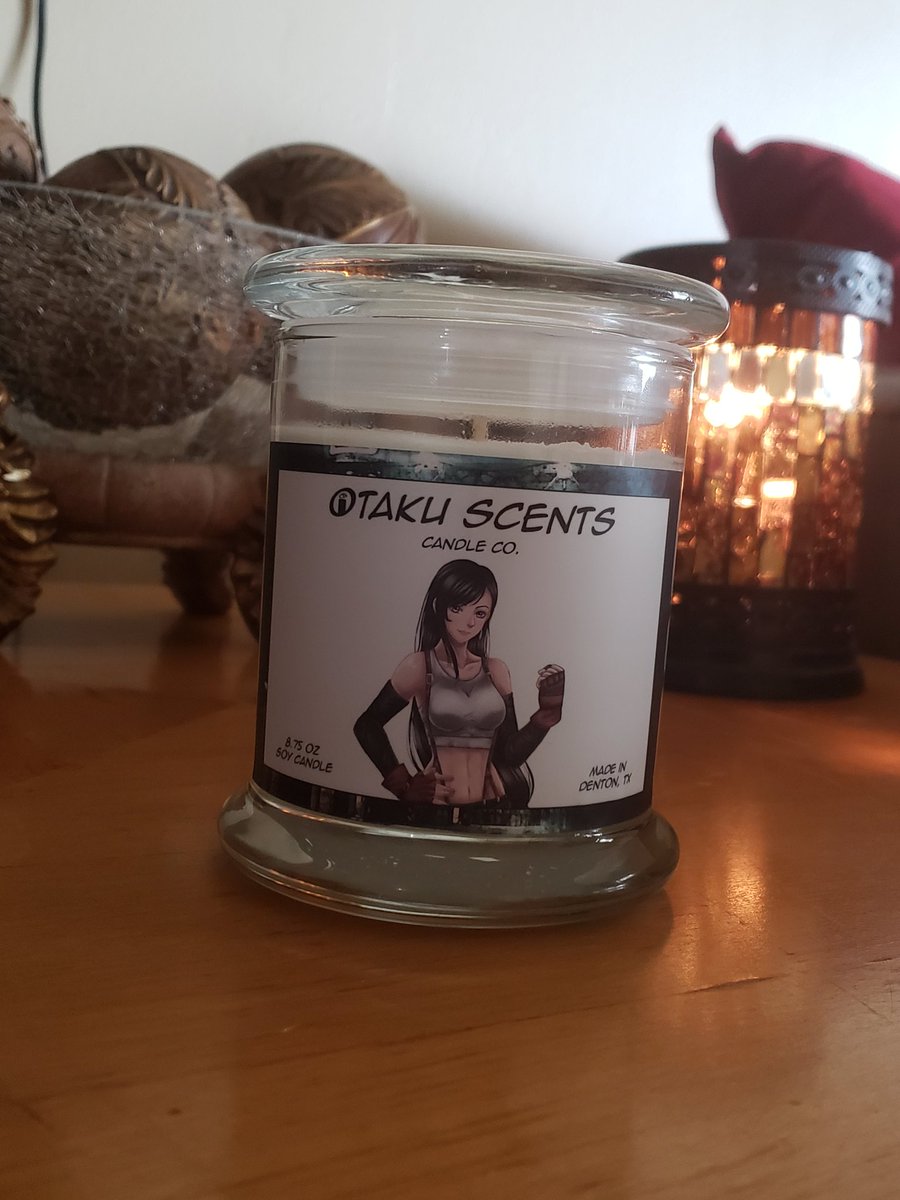 kingkurotv's tweet photo. So @SidCalico got me a "Tifa Lockhart" scented candle from @OtakuScents for my birthday.   

Which is great... EXCEPT FOR THE FACT THAT I AM AN AVID TIFA HATER.  #teamaerith https://t.co/xBmYdlg6y0