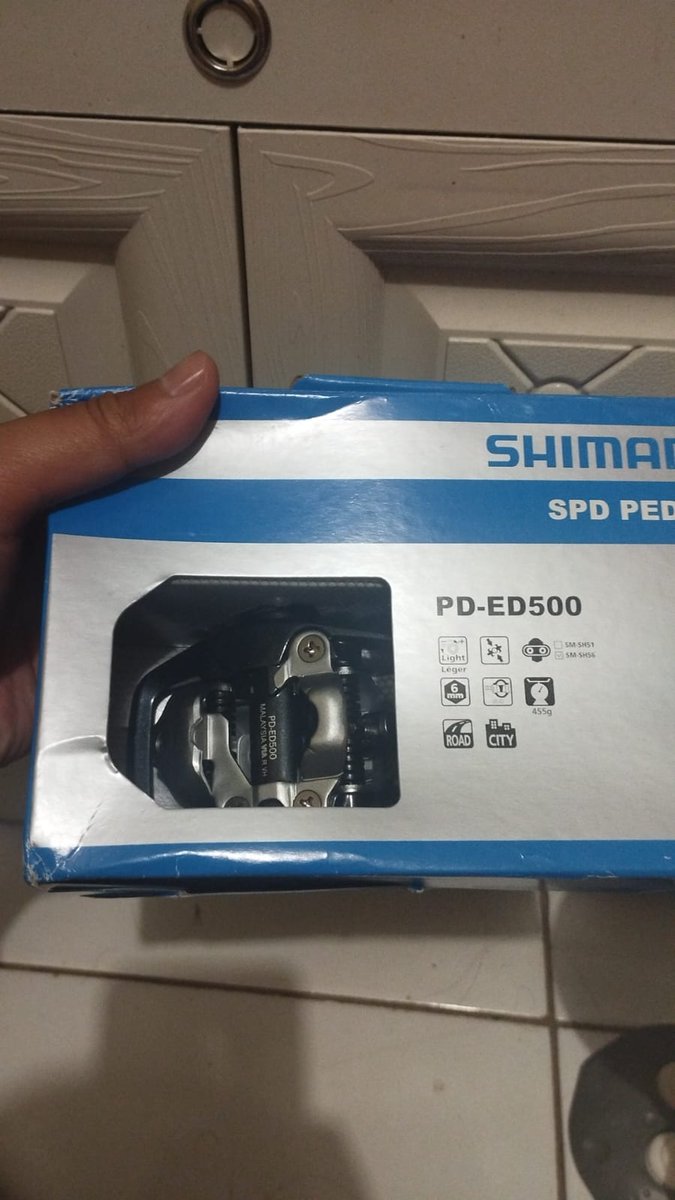 hvpegear's tweet photo. Pedal Cleat Shimano PD-ED500
Include Cleat SM-SH56 (multi release)
Kondisi like new (2 kali gowes)
400,000 nett
#fnfjb #rbjb https://t.co/Hji6Uf1wWo