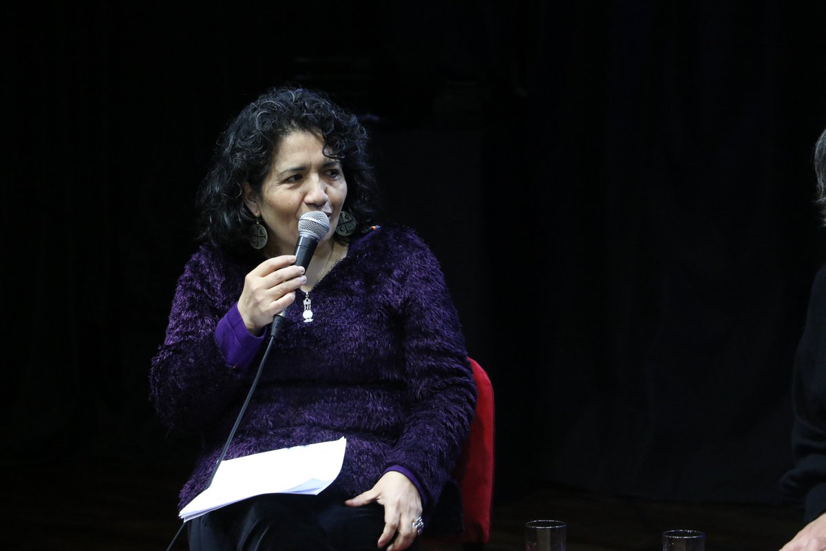 <a href="/MCurriao/">Maribel Mora Curriao</a> <a href="/OficinaEquidad/">Oficina de Equidad e Inclusión - UCh</a>: "El diálogo sobre plurinacionalidad y la diversidad que conforma Chile, no estaba en la educación y no va a estar si la enseñanza es aislada. Necesitamos que la interculturalidad sea estructural o la gente seguirá sin entender que hay distintos pueblos"