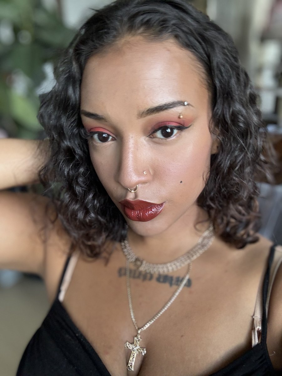 🤗