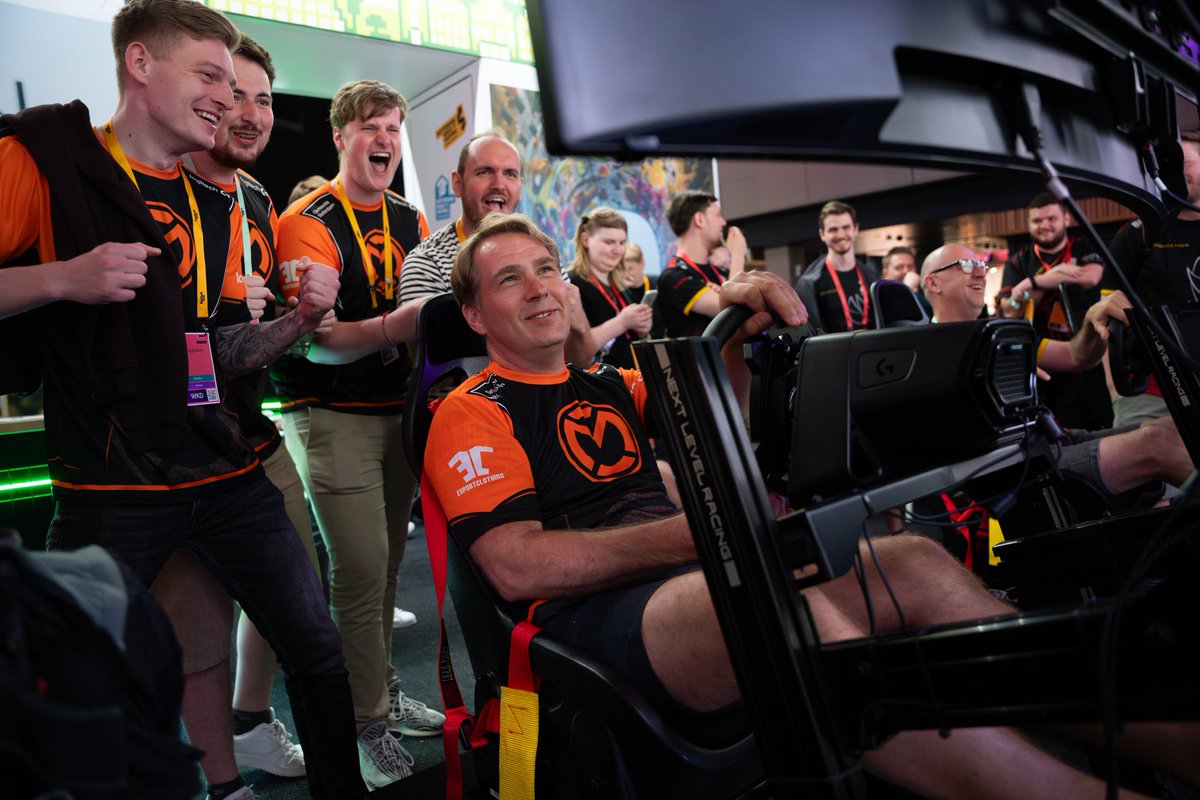 Ruben Been (@rubenbeen) on Twitter photo One of the most intense months of my life, but a fantastic month as well! π€©
βοΈ <a href="/dutchcomiccon/">Heroes Dutch Comic Con</a>
βοΈ <a href="/TwitchCon/">TwitchCon</a>
π <a href="/wishoutdoor/">WiSH Outdoor</a>
#TwitchConEurope #TwitchConEU #TwitchCon One of the most intense months of my life, but a fantastic month as well! π€©
βοΈ <a href="/dutchcomiccon/">Heroes Dutch Comic Con</a>
βοΈ <a href="/TwitchCon/">TwitchCon</a>
π <a href="/wishoutdoor/">WiSH Outdoor</a>
#TwitchConEurope #TwitchConEU #TwitchCon