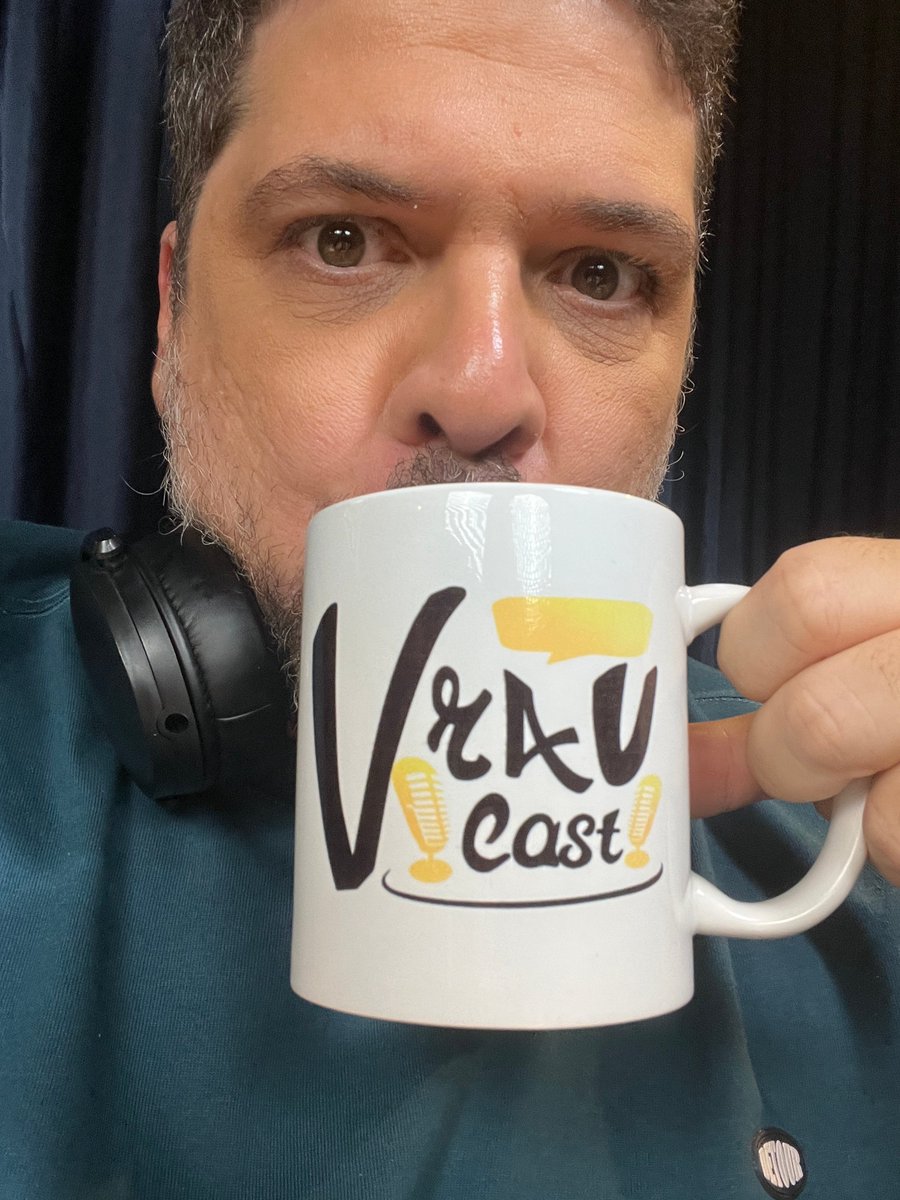 portadosfundos's tweet photo. Tentaram censurar algumas falas do Mike e Cauê, mas tudo já foi resolvido. Acompanhe agora SEM CENSURA o #VrauCast com o @pastorhenriquev! https://t.co/EMe4STqBCA