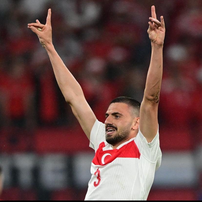 Ne mutlu Türküm diyene…
<a href="/Merihdemiral/">Merih Demiral</a> <a href="/Fenerbahce/">Fenerbahçe SK</a> <a href="/MHP_Bilgi/">MHP</a> <a href="/dbdevletbahceli/">Devlet Bahçeli</a>