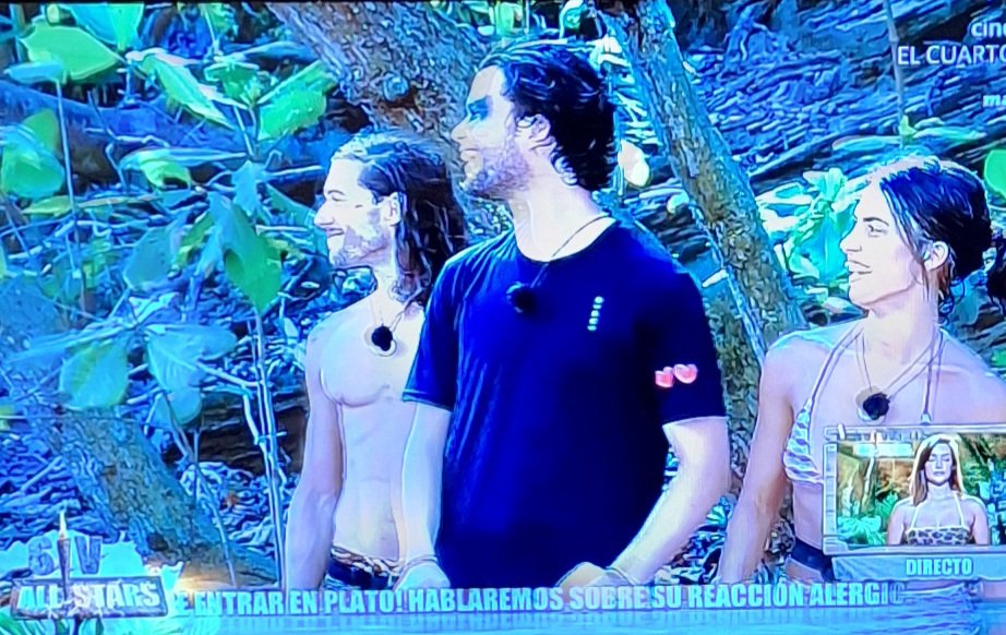 Brujaycotilla's tweet photo. Abraham que es el palmero number one de Sofía se permite acusar de palmeras dw Marta a Lola y Olga
Es de chiste
Y Jorge Javier no ceja hasta que acusan a Olga de lo que sea
#TierraDeNadieAllStars2 https://t.co/B786PCbNFs