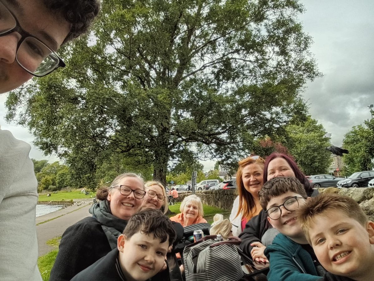LauraAM1984's tweet photo. Had a lovely day with the family at Callander today  #familydayout #Callander #selfie https://t.co/9YjsUfgNRB