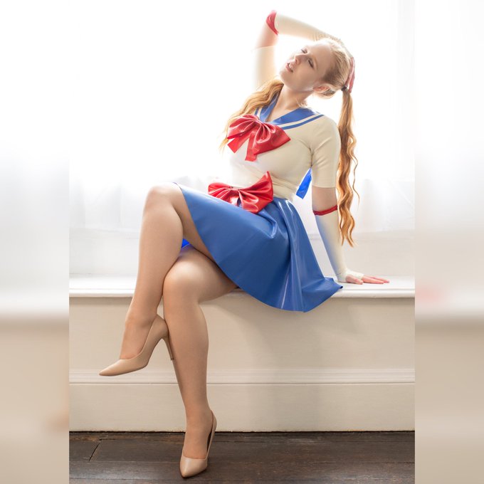 It&rsquo;s my birthday today I&rsquo;m 26 today. 🥳🥰🥰❤️  Thank-you guys for all of the birthday wishes and messages<a href="/tag/model"class="tags"><span>#model</span></a><a href="/tag/canon"class="tags"><span>#canon</span></a><a href="/tag/summer"class="tags"><span>#summer</span></a><a href="/tag/sunshine"class="tags"><span>#sunshine</span></a><a href="/tag/makeupartist"class="tags"><span>#makeupartist</span></a>