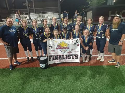 Kat_Marler08's tweet photo. Had a great time at Stars Over Alabama with @Fusion2008x! We made it to championship game! I batted .467 with an OBP of 500. Here are a few highlights. @Fusion_SBOrg @SoftballSewanee @UAH_SB @SouthAlabamaSB @MontevalloSB https://t.co/n4I28HqBQ0