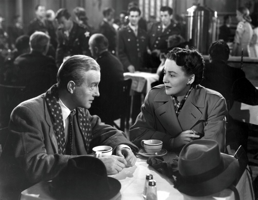 fzlang's tweet photo. TO EACH HIS OWN, 1946.
(La vida íntima de Julia Norris)
Dir: #MitchellLeisen
#OlivaDeHavilland
#JohnLund
#RolandCulver https://t.co/aIQj1tfxGp