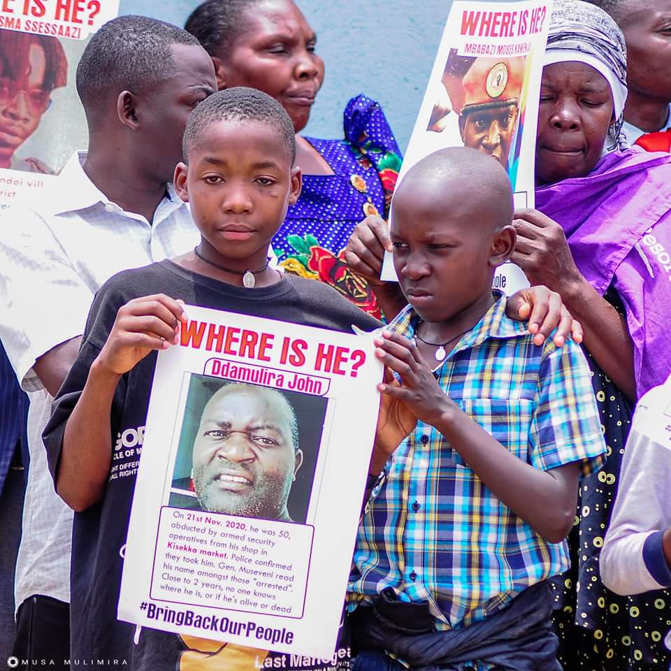 uk_nup's tweet image. We shall never lose interest in calling on dictator @KagutaMuseveni @GovUganda to account for the #missingpersons and the #disappeared, and to free all  #politicalprisoners languishing in #Luzira and #Kityla prisons on trumped up charges of terrorism, wearing red berets, "army