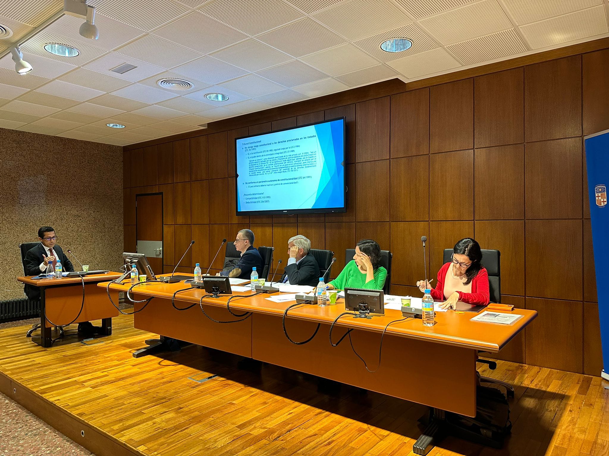 Profesor Lector / Universidad de Barcelona / Facultad de Derecho