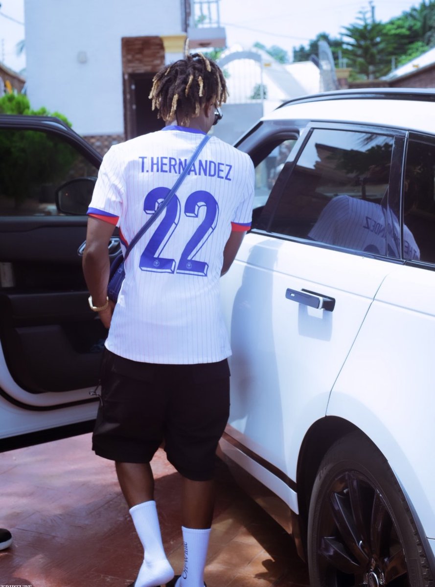 MilanPosts's tweet photo. Chukwueze on Instagram https://t.co/hSR1aA80hC