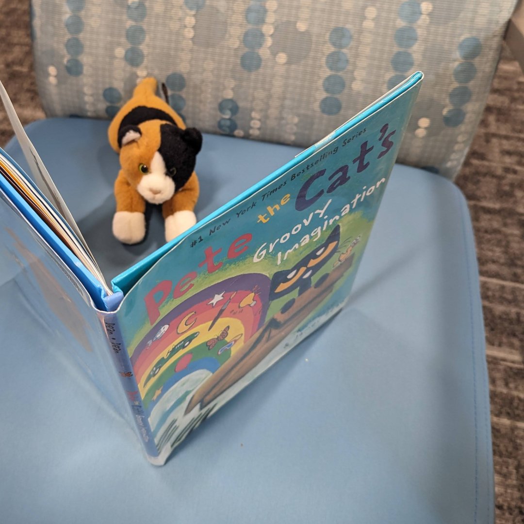 cobblibrary's tweet image. Celebrate Pete the Cat with a special storytime with crafts and activities!

#KempLibrary | Friday, July 12 | 2 pm

#PeteTheCat #CobbLibrary