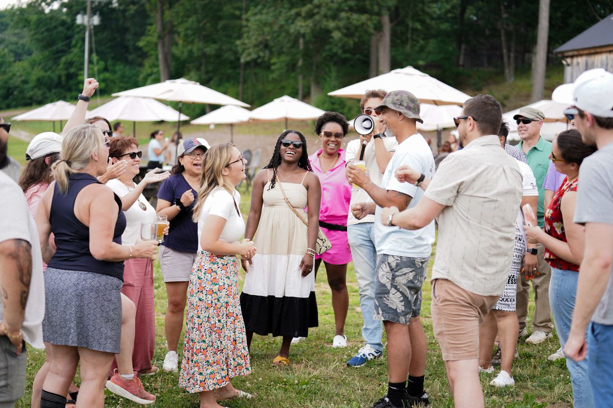 CONNSTEP's tweet image. Our company picnic at Hops on the Hill was a fantastic success! Great games and conversations with our CONNSTEP team and affiliates, @CBIANews and @readyCTED. Proud to be part of this vibrant team!  

#CONNSTEP #MakeItHere