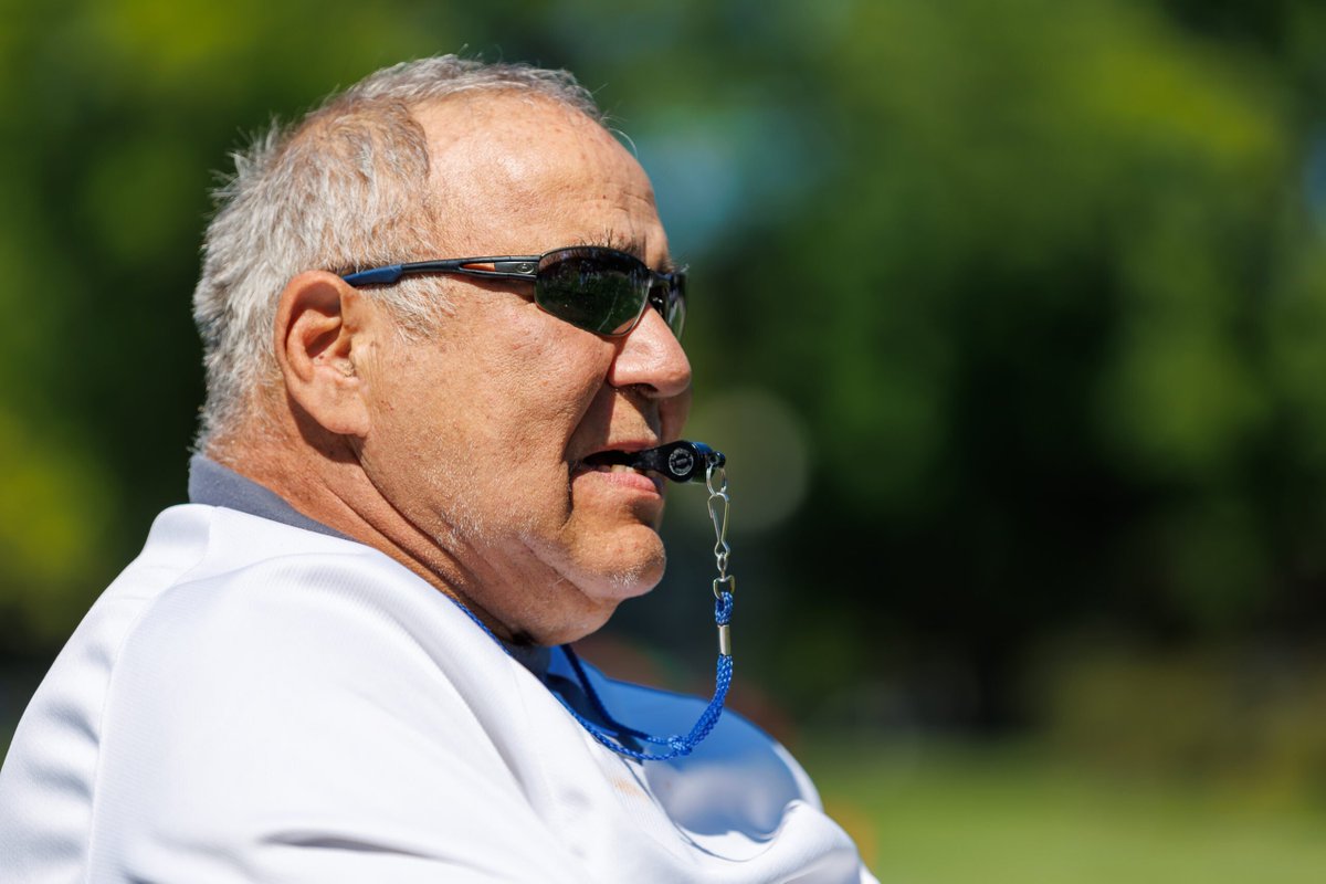 Berks football community thrown for a loss with passing of Al Silveri mikedragosports.com/berks-football… <a href="/WeAreBC55/">Bill Hess</a>  <a href="/ExeterTwpFB/">EXeter Twp PA FB</a> @FootballGmhs <a href="/MuhlsAthletics/">Muhlenberg Athletics</a> @TwinvalleyFball <a href="/FWTigers/">Fleetwood Athletics</a> <a href="/WyoFootball/">Wyomissing Spartans Football</a> <a href="/WeiserFootball/">Weiser Football</a> <a href="/SVAthletics/">Sch Valley Athletics</a> <a href="/Aaron_Menapace/">Aaron Menapace</a> <a href="/KtownCougars/">Kutztown Area High School Athletics</a> <a href="/WilsonBulldogs/">Wilson Bulldogs Football</a> #mikedragosports