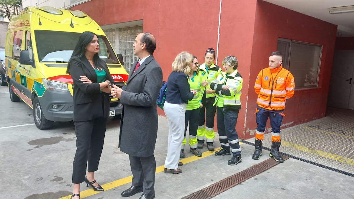 Es intolerable la interesada o negligente actuación de los responsables de las #ambulancias que para trasladar a personas cuya vida depende de la celeridad en ser atendidos en #URGENCIAS de los #Hospitales de #Huesca capital (<1 Km), tengan que desplazarse desde #Zaragoza (>70km)