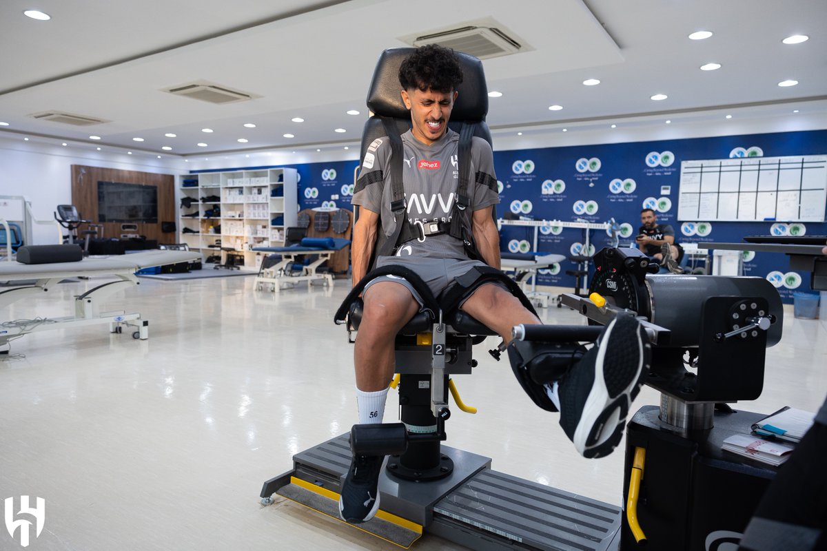 Alhilal_FC's tweet photo. 🗒️أدى لاعبو #الهلال مساء اليوم اختبارات بدنية وعضلية في مقر النادي؛ وذلك ضمن برنامجهم الإعدادي https://t.co/Tj7BJCUfJz