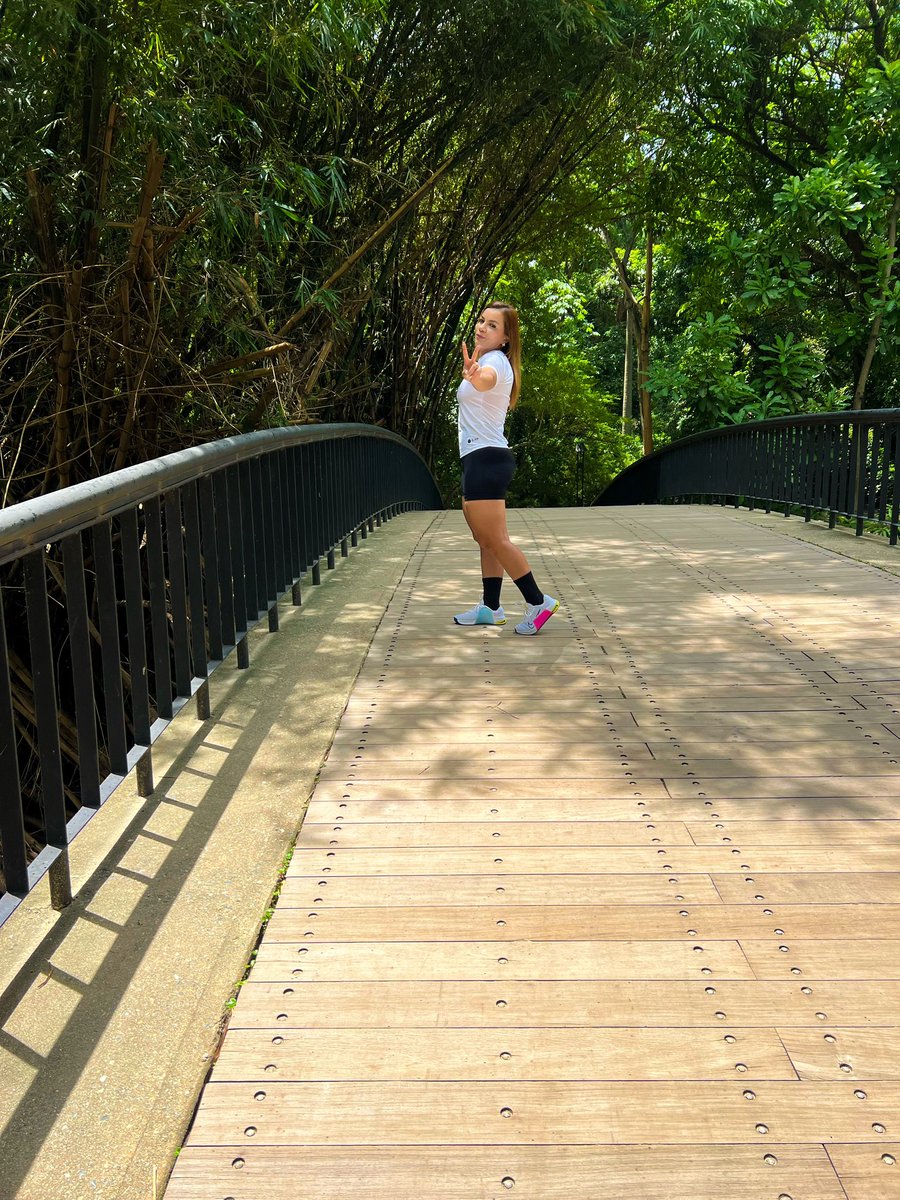 Vive 🦋 solo se vive una vez 🦋