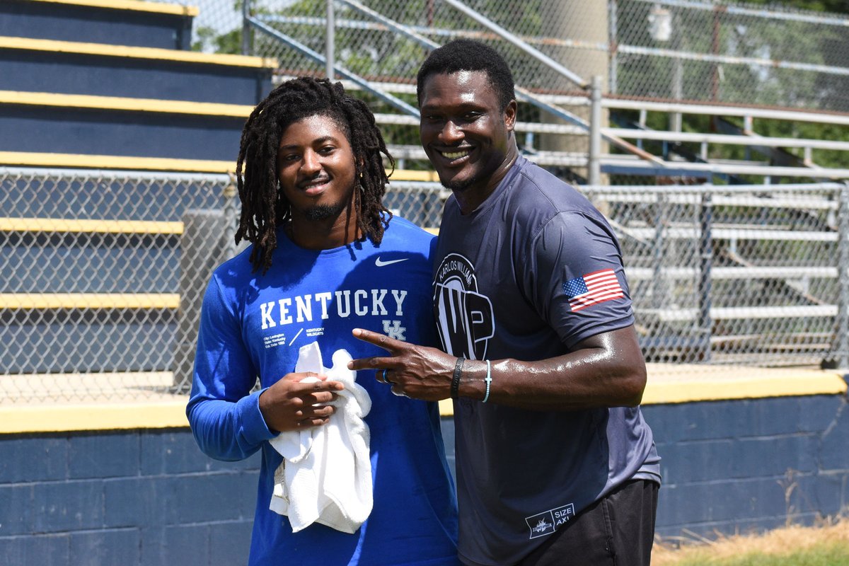 JuneBug'z Garden tweet media