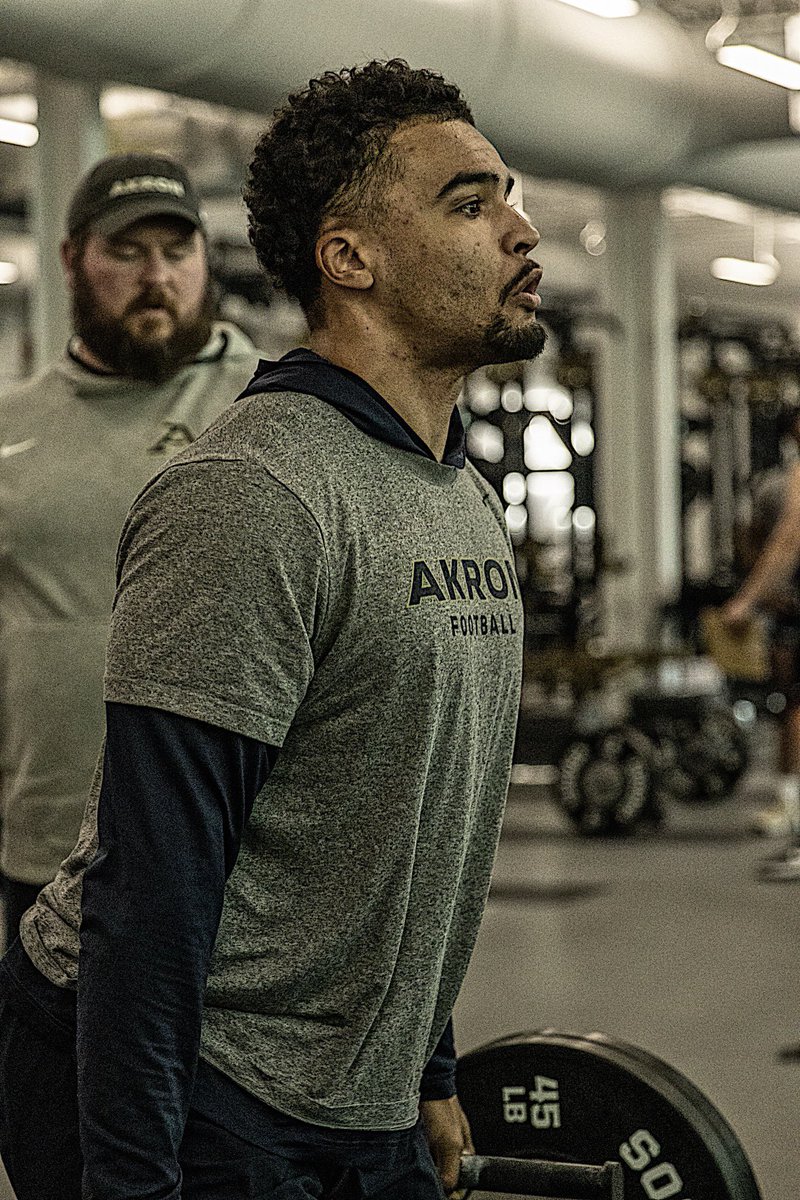 Rbenenge23's tweet photo. Took 380x 3 for a ride
Season 1 loading….. 
@ZipsFB https://t.co/XP3gy0y9dj