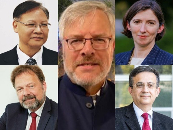 ani_digital's tweet photo. Foreign diplomats condole loss of lives in Hathras stampede
Read @ANI Story | https://t.co/GA50pw26zt
#Hathras #UttarPradesh #PhilippAkcermann #NaorGilon https://t.co/pzK3jLv7Ux