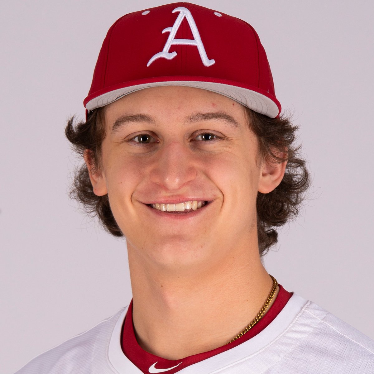 Arkansas pitcher Adam Hachman has entered the transfer portal, per <a href="/64Analytics/">64Analytics</a>. 

Hachman redshirted as a freshman this spring. He was the No. 1 overall prospect and the No. 1 left-handed pitcher in Missouri on Perfect Game in the class of 2023. 

@ArkansasRivals | #WPS