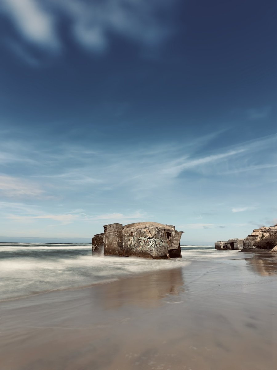 Nice place to play with #spectrecamera 
Bunkers at Furreby Kystbatteri