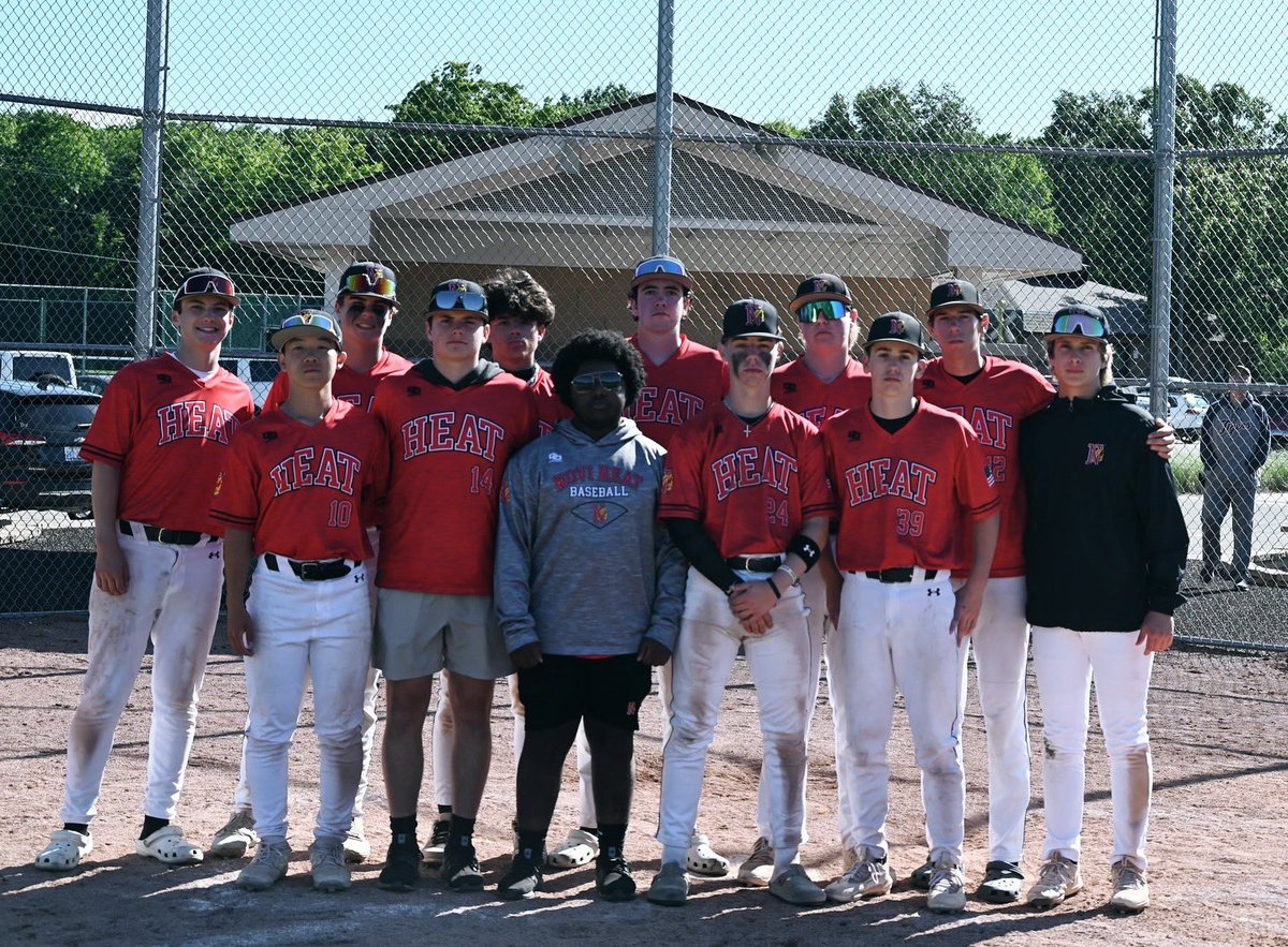 Coach Burr and his team just finished up their second tournament championship this year with a tough 4-3 loss to the Addias Inevitable A’s Gold team who are ranked #3 in Missouri. Bats were hot with Miles Loiselle and Brendan Peters each hitting two home runs in the tournament!!