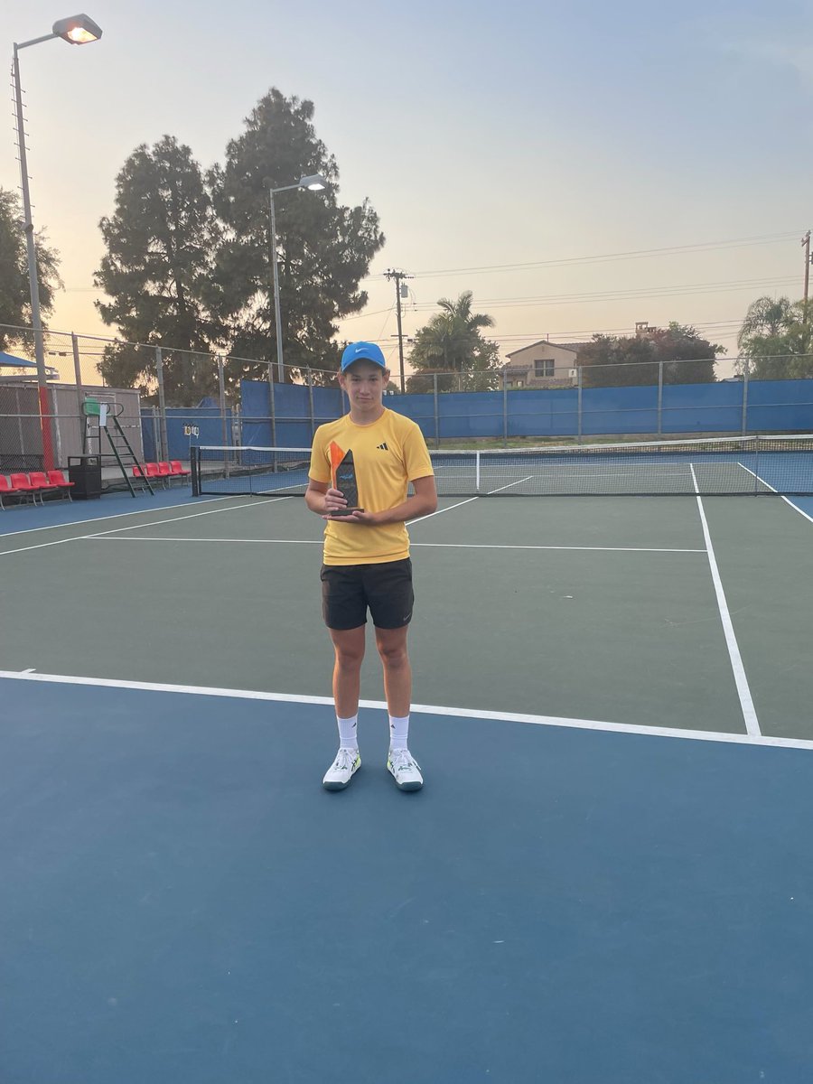 Congrats to Team MprooV member, Levi Hecht, on winning the Level 5 Lakewood Open. He has now reached his highest UTR ranking ever!