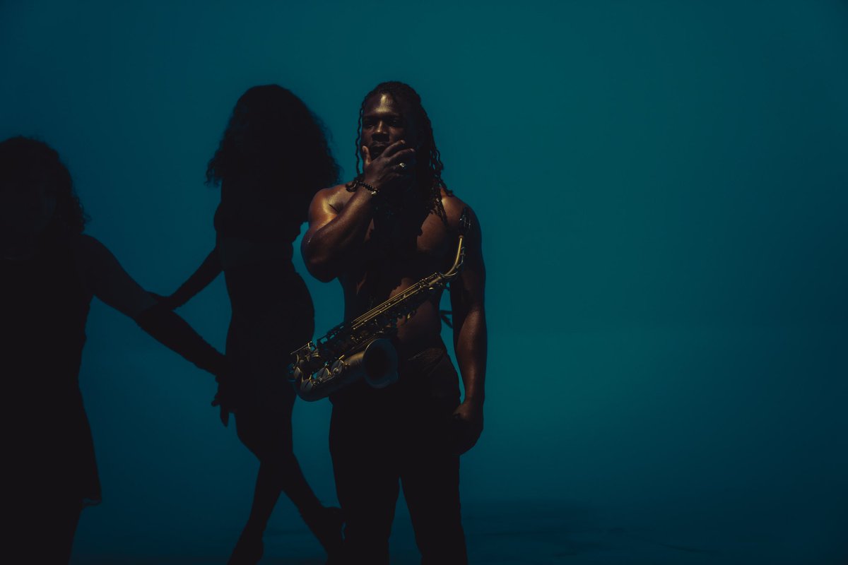 TheSmoothNature's tweet photo. ‘Genuine’ has been out for a week and it’s been truly amazing, we want to spread our message of love and sharing that love to those who need it and this song is a reflection of that 💛✨🌹

#SmoothNature #love #newmusic #Genuine #RnB https://t.co/g5V7b5kNGs