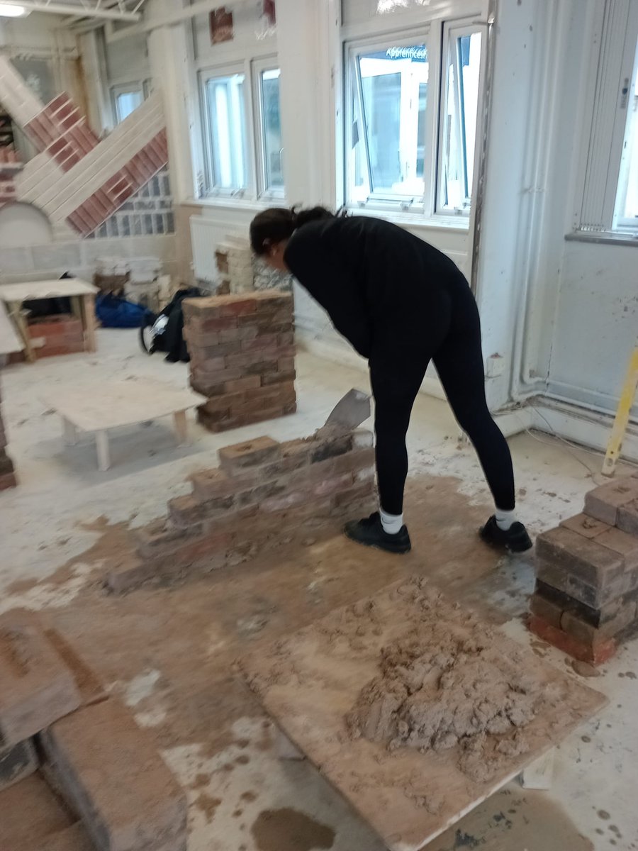 BCSchool1's tweet image. Year 10 got hands on experience of college life at Macclesfield College today. They took part in taster sessions ranging from automotive and mechanical engineering to hairdressing and the Chef Academy. Thanks to the college for their warm welcome.  #lovelearninglovelife