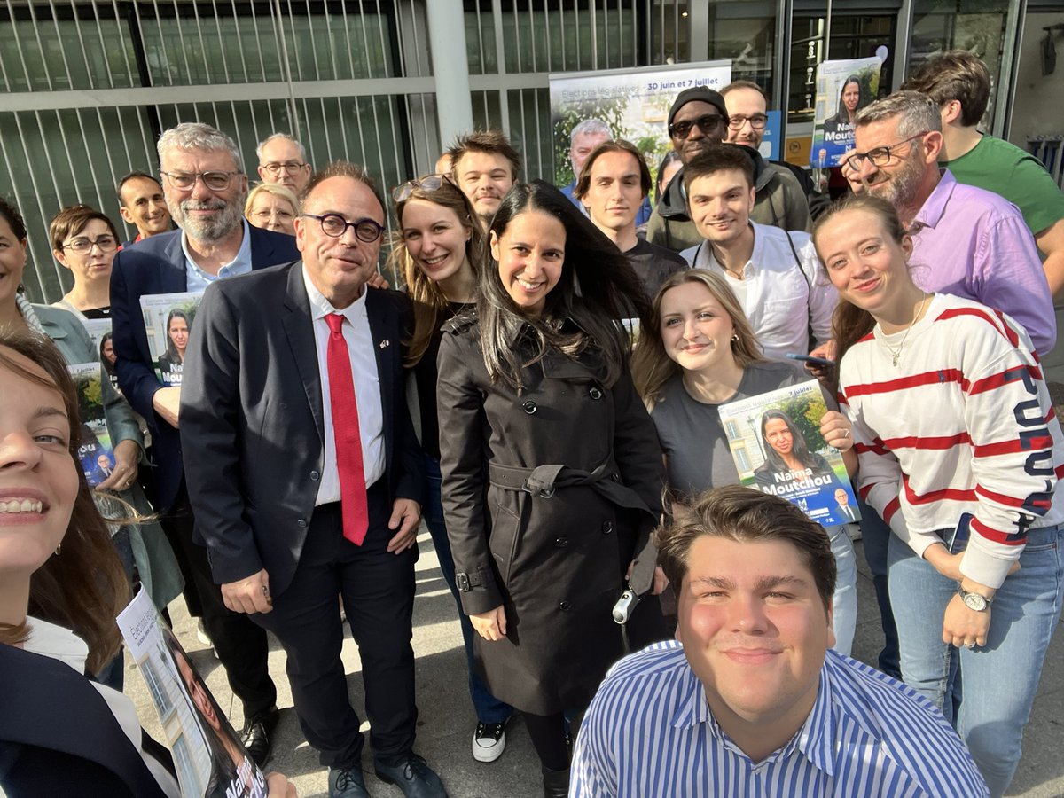 Clarisse Buchot (@clarisseb75) on Twitter photo Les <a href="/HorizonsJeunes/">Horizons Jeunes</a> toujours en campagne pour <a href="/NaimaMoutchou/">Naïma Moutchou</a> !
Le 7 juillet faites le choix d’une candidate engagée pour son territoire, d’une candidate proche des préoccupations de ses concitoyens, d’une candidate libre, d’une candidate loyale à ses idées Les <a href="/HorizonsJeunes/">Horizons Jeunes</a> toujours en campagne pour <a href="/NaimaMoutchou/">Naïma Moutchou</a> !
Le 7 juillet faites le choix d’une candidate engagée pour son territoire, d’une candidate proche des préoccupations de ses concitoyens, d’une candidate libre, d’une candidate loyale à ses idées