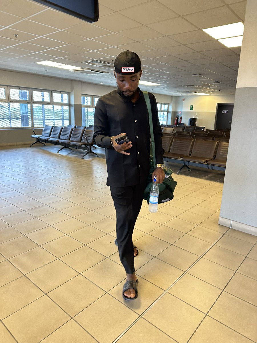 pipithecreator's tweet image. Trust me, if it wasn’t for Favour’s they’ll never call you