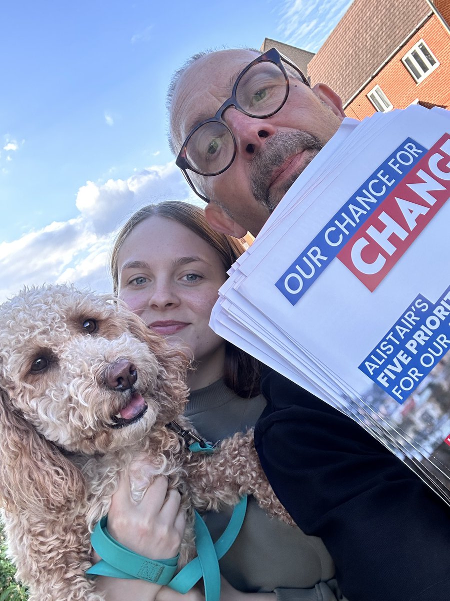 John Hayes 💙 (@jh66111) on Twitter photo Bonnie the #CampaigningCockapoo out again in Great Ashby. If you want change in Hitchin (and you should) you MUST VOTE for <a href="/alistrathern/">Alistair Strathern</a> <a href="/Hitchin_Labour/">Hitchin Labour Party</a> on Thursday. #VoteLabourJuly4th Bonnie the #CampaigningCockapoo out again in Great Ashby. If you want change in Hitchin (and you should) you MUST VOTE for <a href="/alistrathern/">Alistair Strathern</a> <a href="/Hitchin_Labour/">Hitchin Labour Party</a> on Thursday. #VoteLabourJuly4th