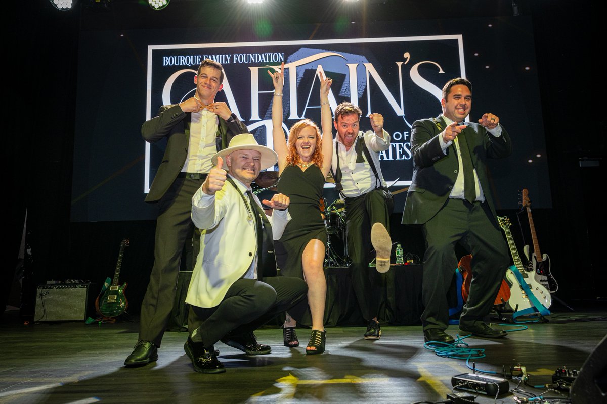 BourqueFDN's tweet photo. Our Captain's Ball not only supports a great cause, it's a lot of fun! Get your tickets today to help the fight against ALS. Tickets: https://t.co/h1tIju1Pox
#bostonball #bostonevent #alsicebucketchallenge #bostonbruins #boston #captainsball #strikeoutals #bourquefamilyfoundation https://t.co/gA3Hmd3D1A
