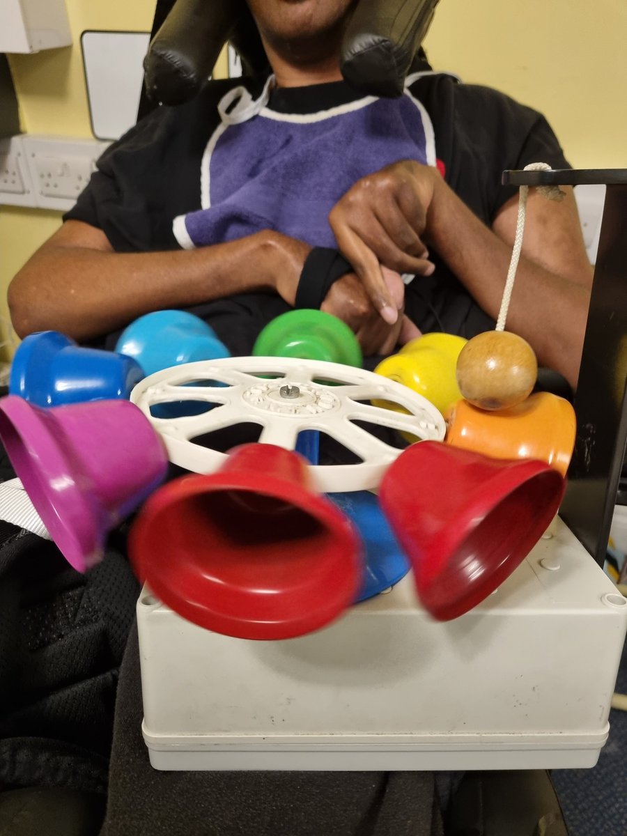 1_forget's tweet photo. Great session yesterday! We warmed up with #Switch work using rotating bells, explored #CauseAndEffect and #TurnTaking with @ThinkSmartbox's #LookToLearn, and focused on #ChoiceMaking and #EarlyCommunication using #VocoChat. #MUSICCAN #Eyegaze #ABI #TBI https://t.co/M5kLi9MAsg