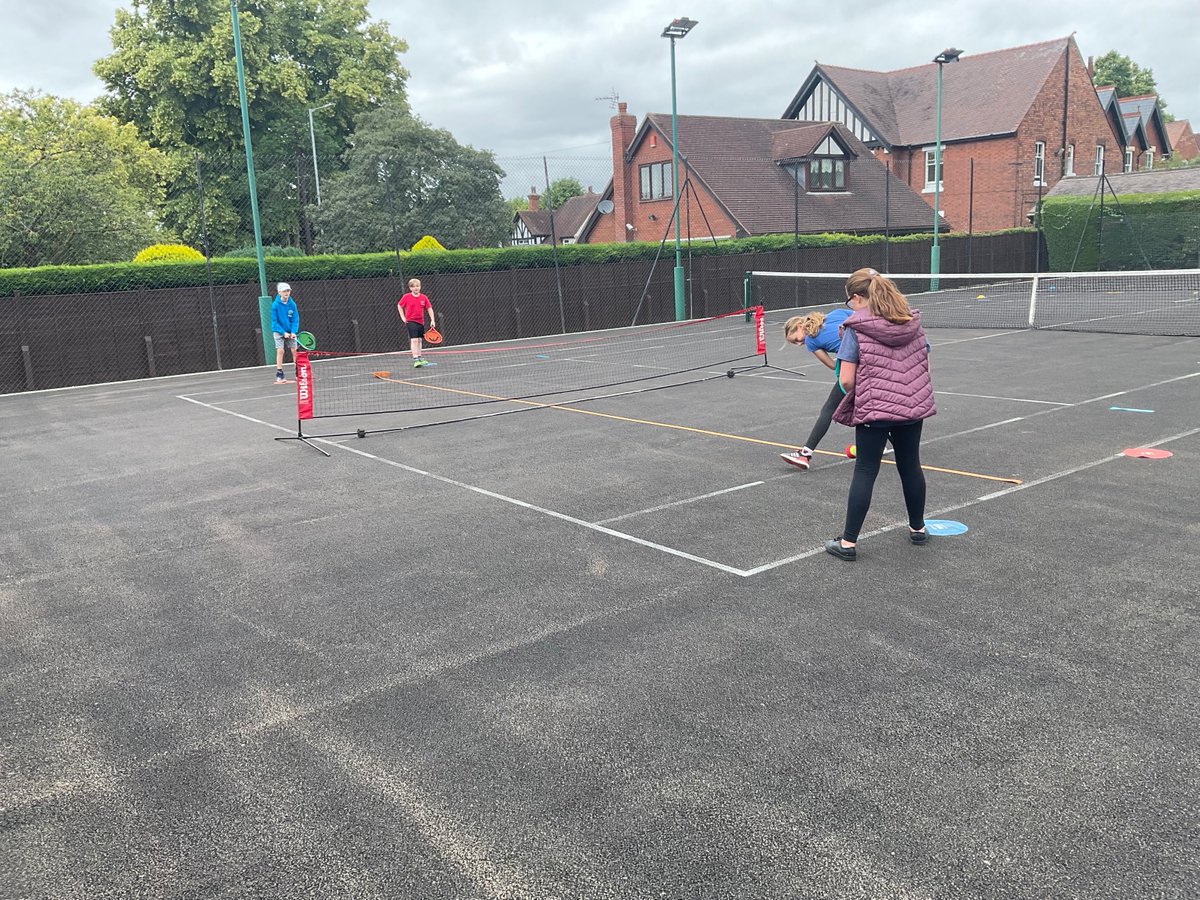 GreenCoton's tweet photo. Huge well done to our Tennis Team of 4! You represented Coton Green amazingly today and should be very proud of yourselves. Great teamwork, resilience and determination shown! https://t.co/G0fEMujz8C