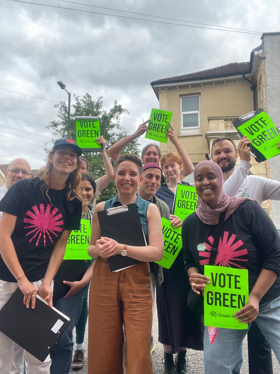 fortuashla's tweet photo. I’ve just had the best 4 days canvassing for @carla_denyer 💚

It’s the first time in ages I’ve felt real hope and community.

Brilliant candidate, incredible campaign, and the loveliest  constituency! 

If you can join for the last two days pls do! It’s SO unbelievably  close. https://t.co/WXACbUa6RJ