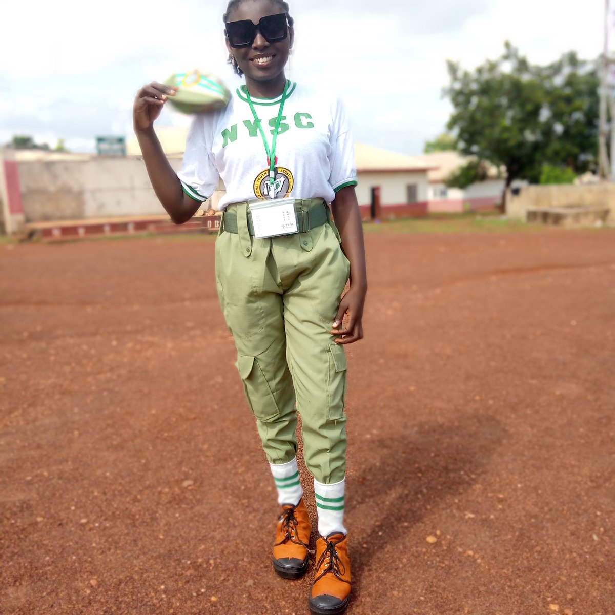 GMoronu's tweet photo. Today 2/06/2024, I formally enlisted in the National Youth Service Corps (NYSC), dedicating the next year to serving Nigeria. I look forward to this transformative experience.
#giftmoronufashion
#nysc2024
#CrossRiverCorper https://t.co/E79a46uww2