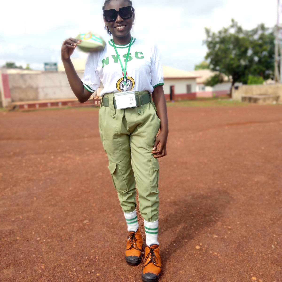 GMoronu's tweet photo. Today 2/06/2024, I formally enlisted in the National Youth Service Corps (NYSC), dedicating the next year to serving Nigeria. I look forward to this transformative experience.
#giftmoronufashion
#nysc2024
#CrossRiverCorper https://t.co/E79a46uww2