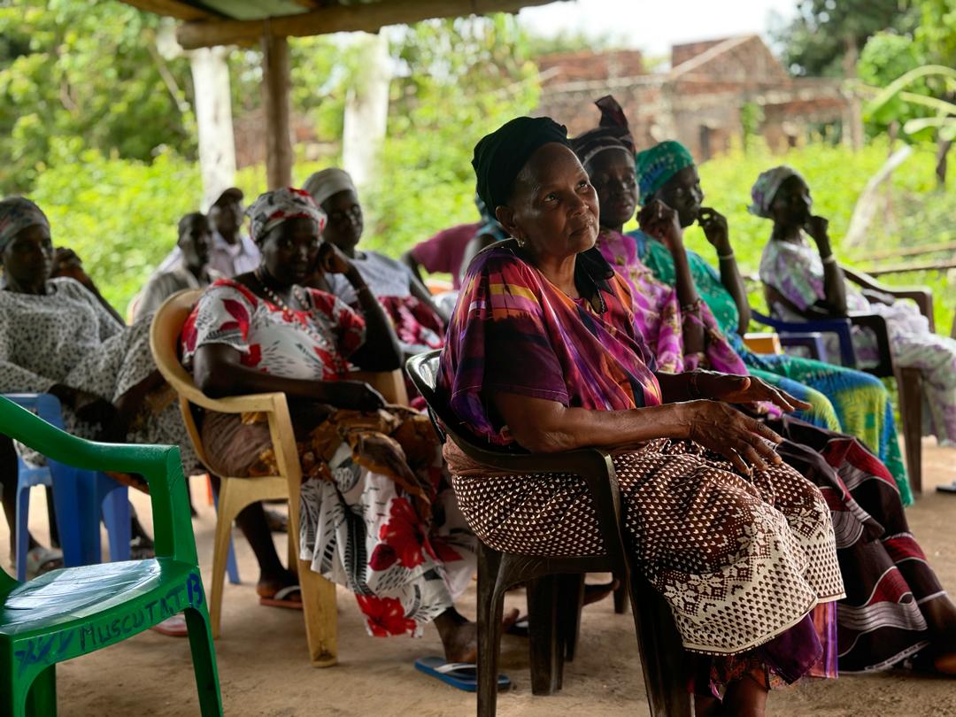 KatyThompsonROL's tweet photo. Women struggle to access justice. In wars, such as in Gaza, hardships r extreme.

@UNDP &amp; @UN_Women  #GenderJusticePlatform drives change in 30+ countries.

Results from Myanmar, State of Palestine, Ukraine &amp; more in our new report https://t.co/kRdoLIppYv
#JusticeandLawForum2024 https://t.co/qAS4xPHEmk
