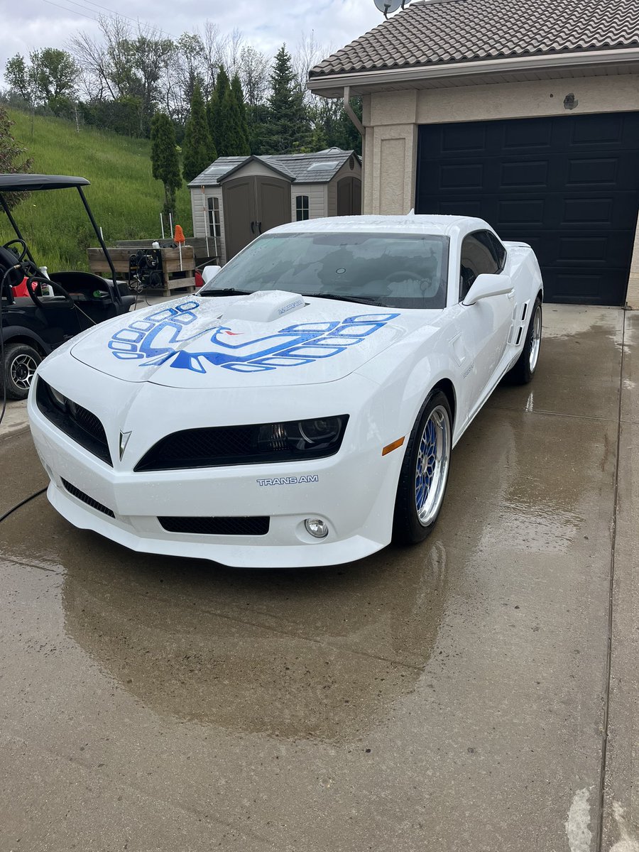 VentureAgri's tweet image. I got third place in Outlook. Car show Yesterday was a nice event. #TransAm #FireChicken