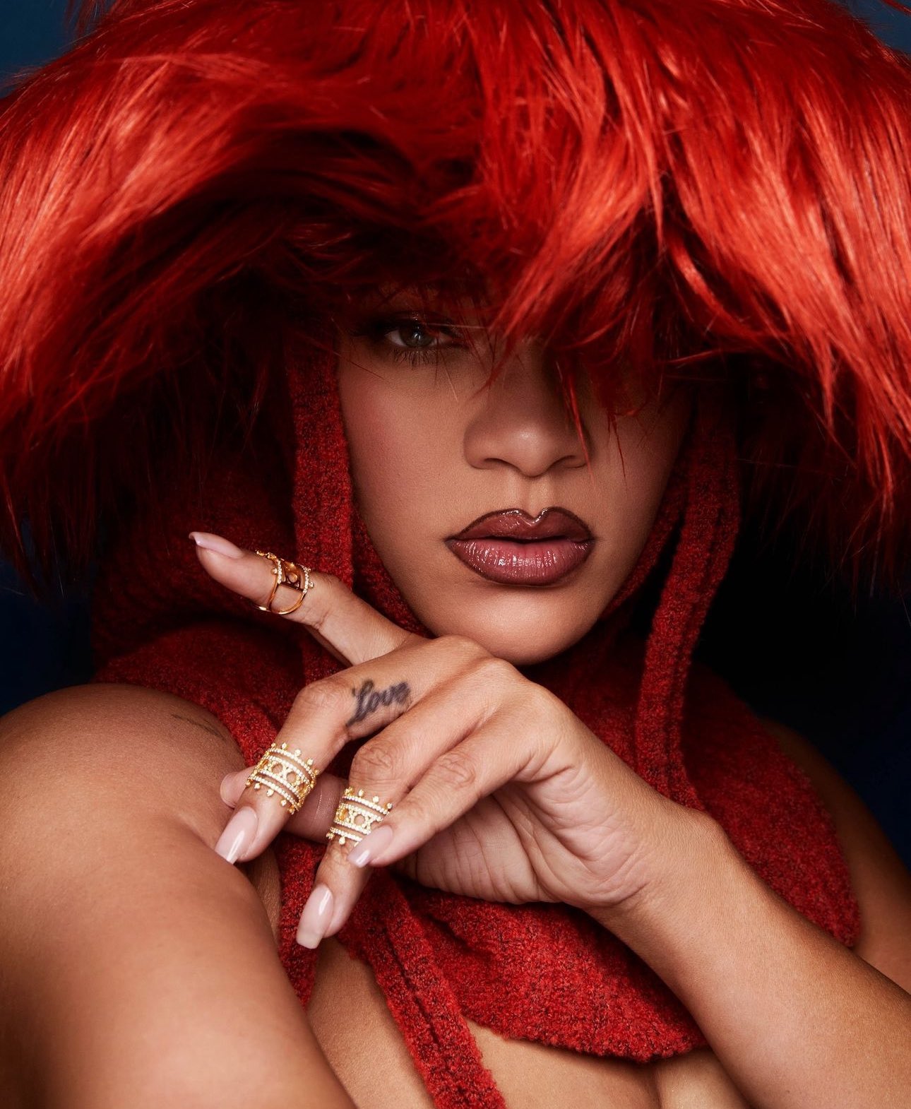 KenBarbie™ on X: "MOGULANNA 📸💋| Rihanna stuns in new shoot for Fenty  Beauty's latest product, Glossbomb Stix. 😍 https://t.co/NLSt8wzspe" / X