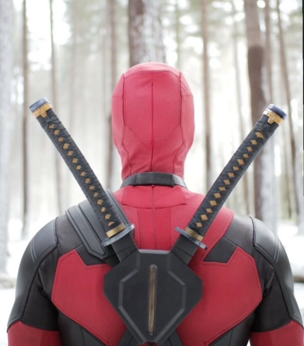 PopBase's tweet image. Ryan Reynolds recreates Taylor Swift’s ‘evermore’ album cover on the set of ‘Deadpool &amp;amp; Wolverine.’