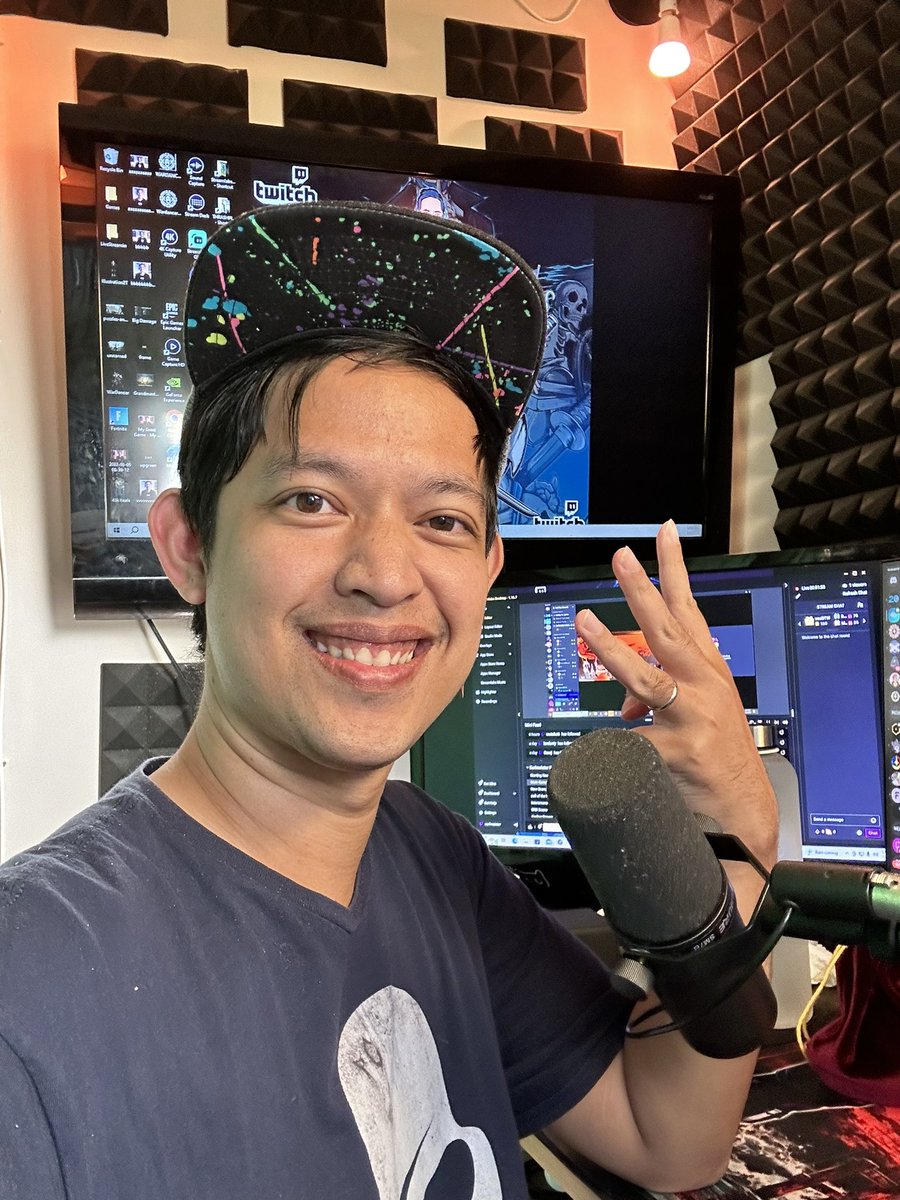 Earlmeister_'s tweet photo. Back from the Edinburgh Trip with The Fam!
Top 3 Ranked @RealPlayNetwork Late Night Stream!
Lets Play some webcam games!
▶️🔴 Stream Link in the Comments Below!!! https://t.co/ABpOCUgo8M