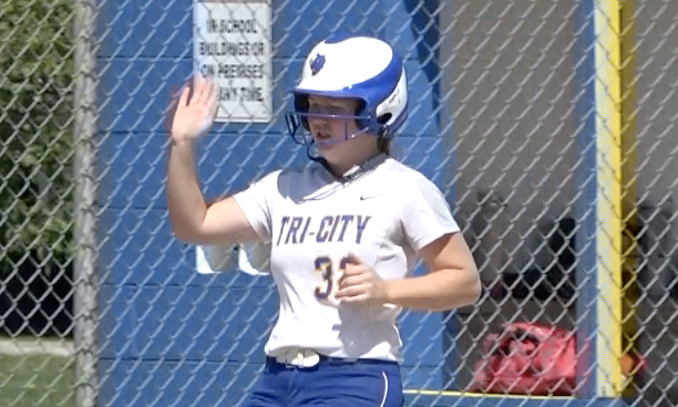 Channel1450com's tweet photo. You can see the Area Softball video from the Channel1450 Awards and find out who won here:
https://t.co/GfRsQUhZ2G https://t.co/Qkmm5D4ObG