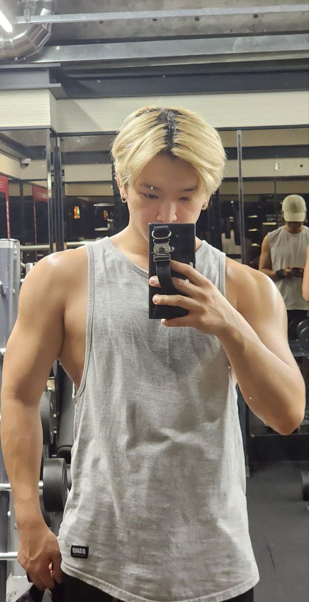 kpopachillean's tweet photo. ONEUS Leedo https://t.co/soyhJhbpYt